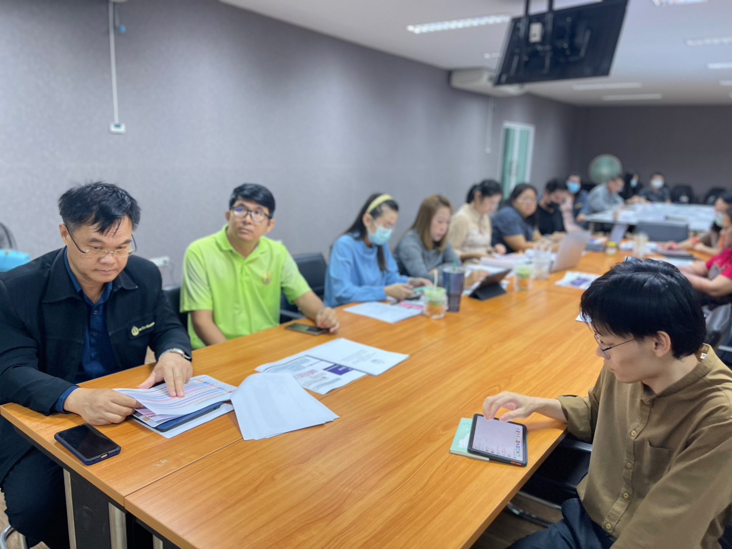 มนพ. ประชุมหารือจัดทำข้อเสนอโครงการเพื่อขับเคลื่อนการบรรลุเป้าหมายตามยุทธศาสตร์ชาติ ประจำปีงบประมาณ พ.ศ. 2568