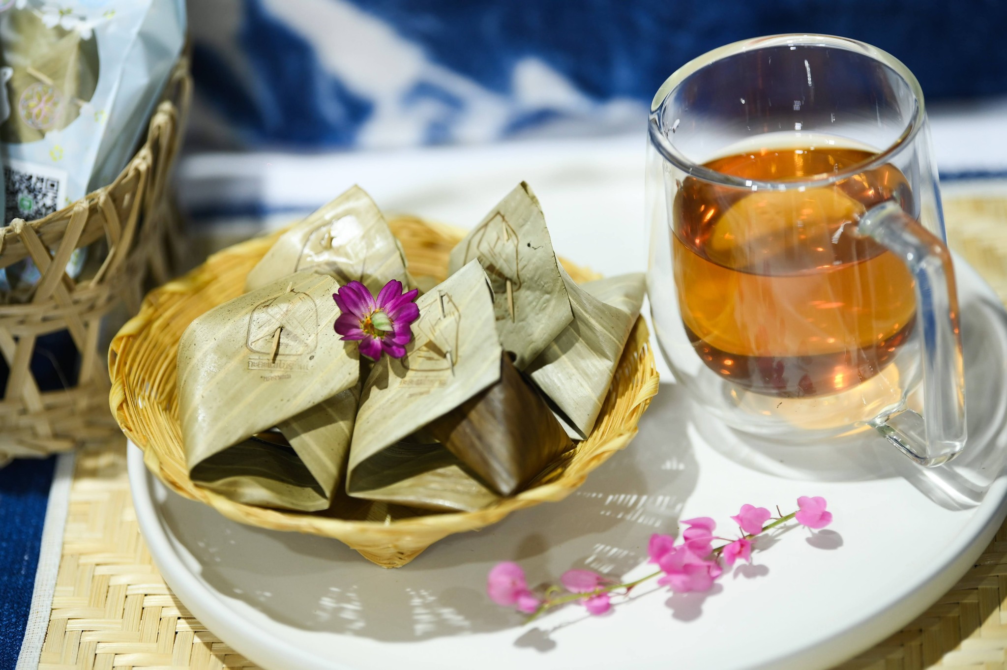 ม. นครพนม เข้าร่วมกิจกรรม เกื้อกูล Local Knowlege Manager Sharing Showcase การเปลี่ยนแปลงภายใต้หลักคิด คน ของ ตลาด และ เกื้อกูล LEs Sharing Showcase ในมหกรรม Local Enterprises Exposition 2023