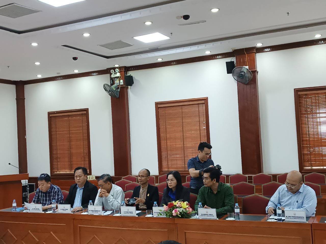 ม.นครพนม จับมือ ม.ฮาติงห์ และ ม.วิงห์ ขยายความร่วมมือด้านการศึกษา การวิจัย การทำนุบำรุงศิลปวัฒนธรรม