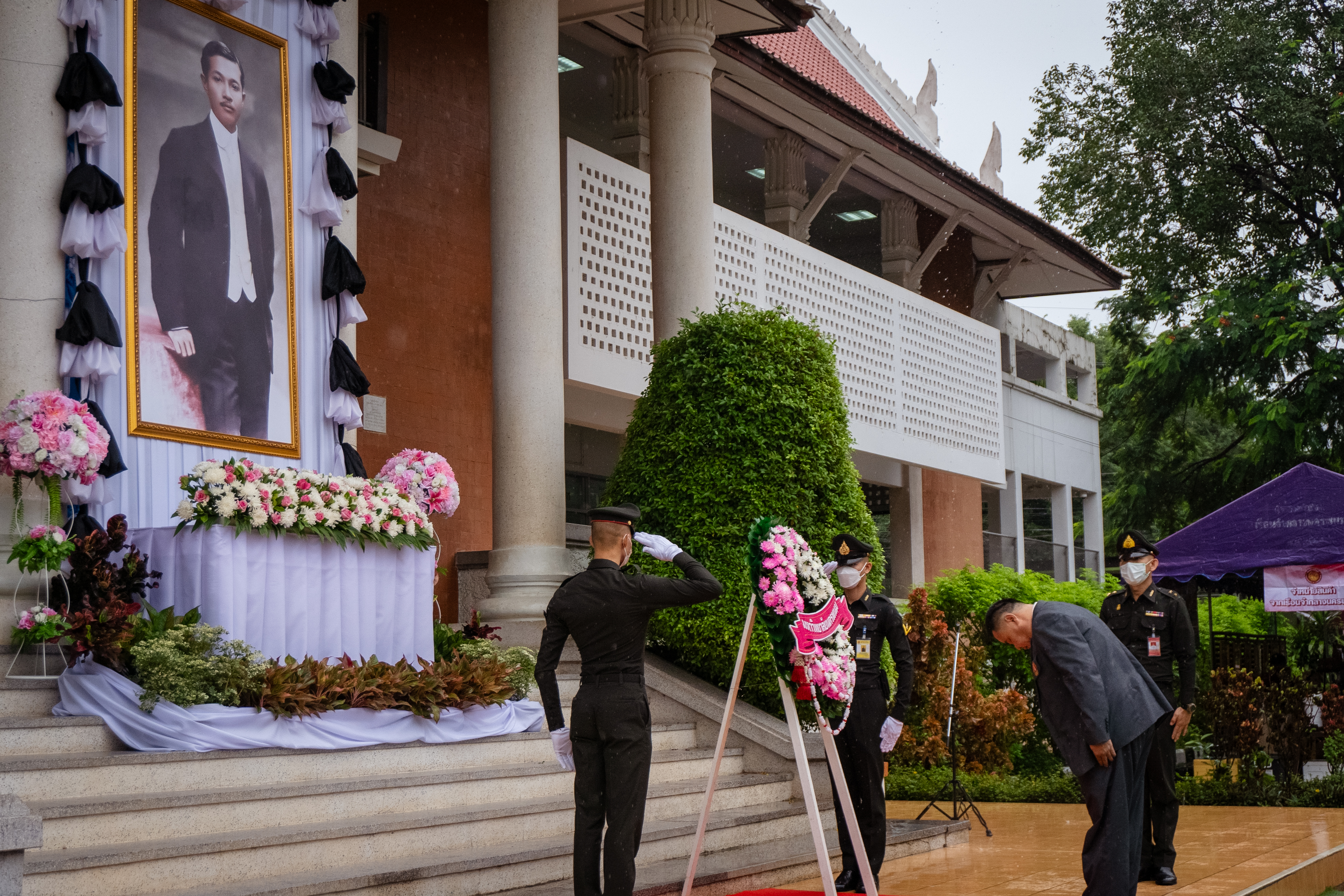 ม.นครพนม เข้าร่วมงาน