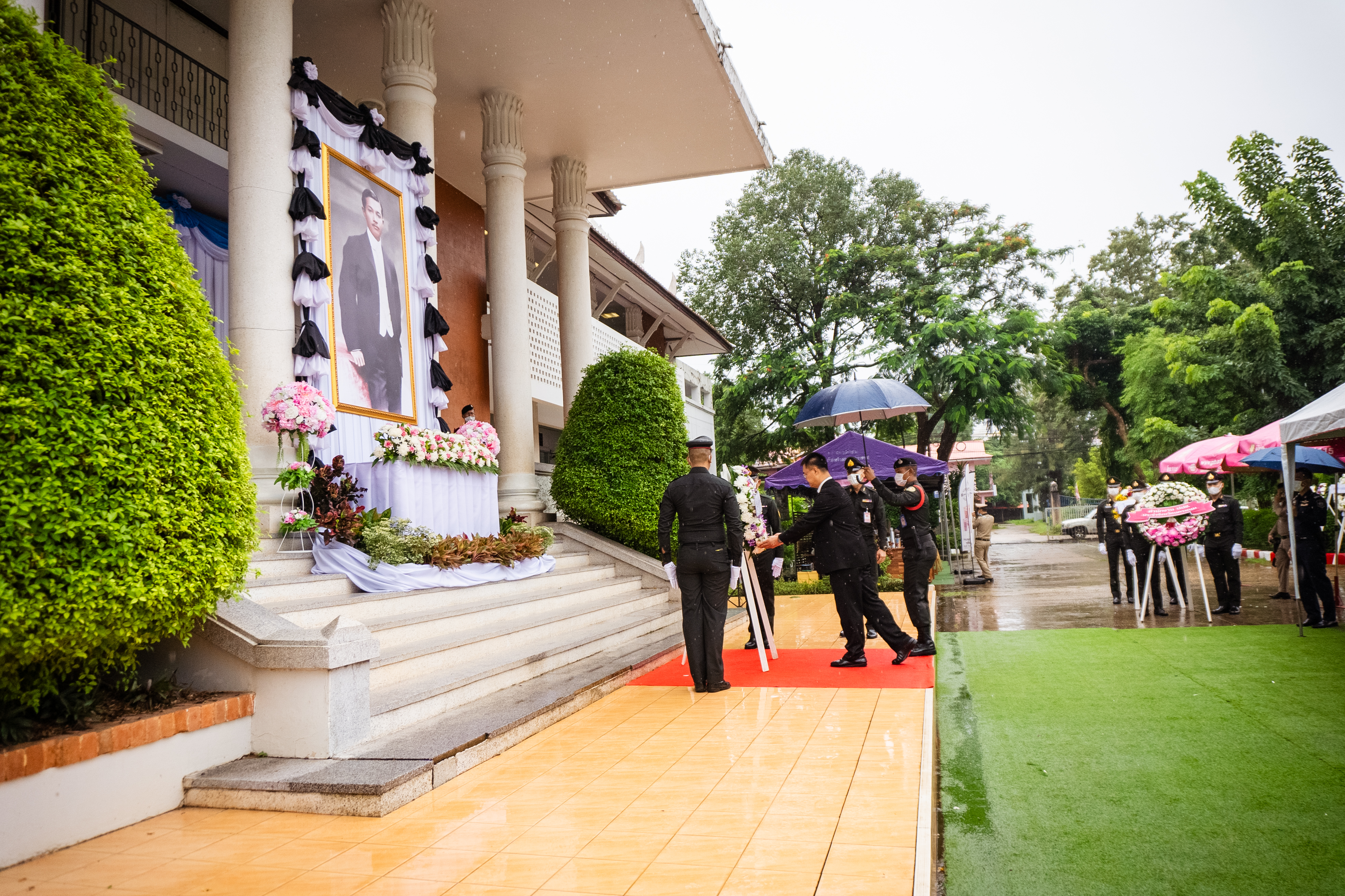 ม.นครพนม เข้าร่วมงาน