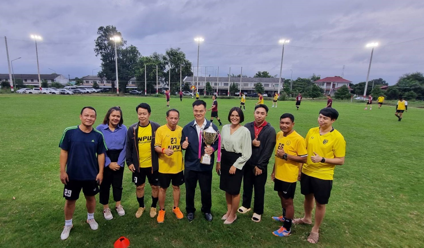 ม.นครพนม ร่วมแข่งขัน