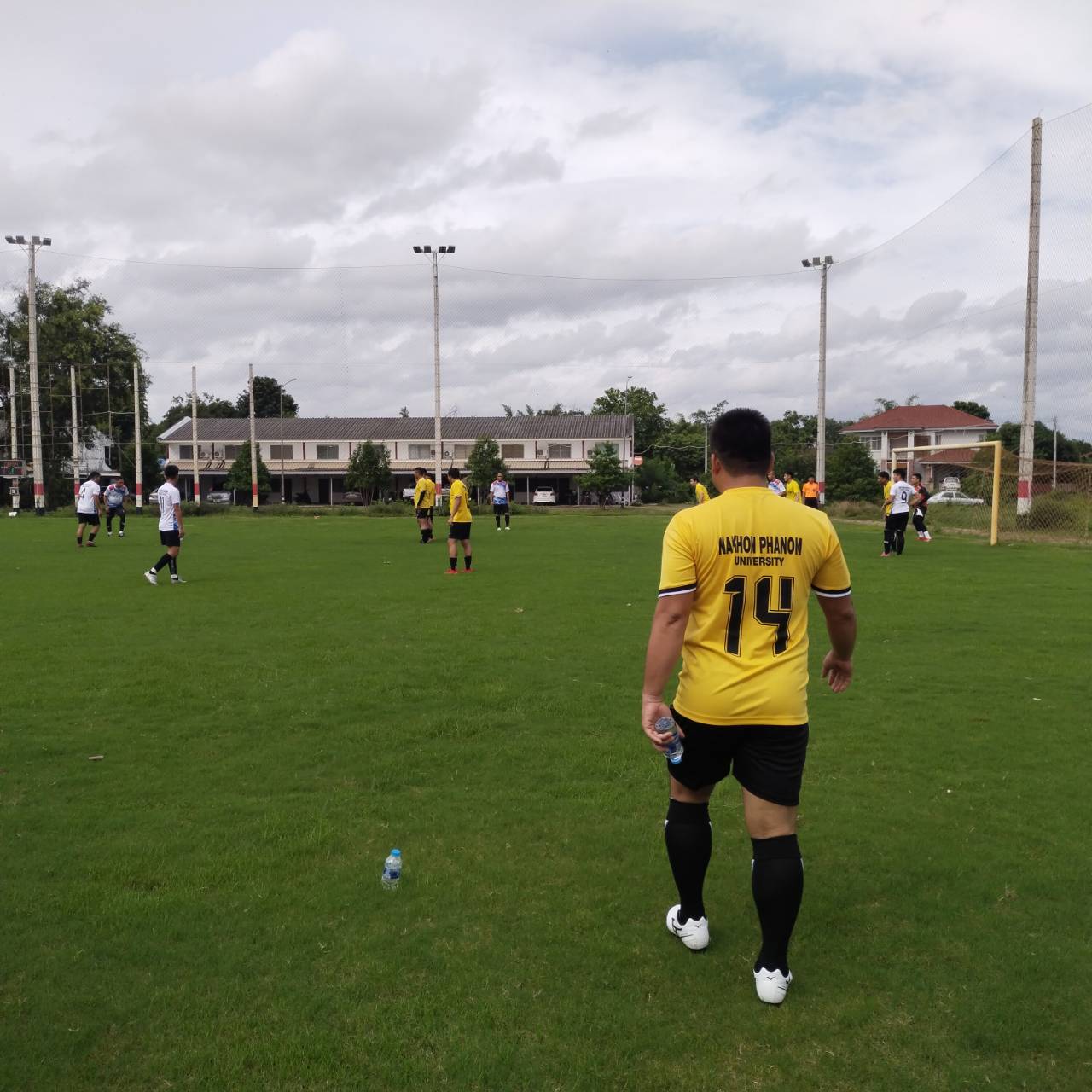 ม.นครพนม ร่วมแข่งขัน