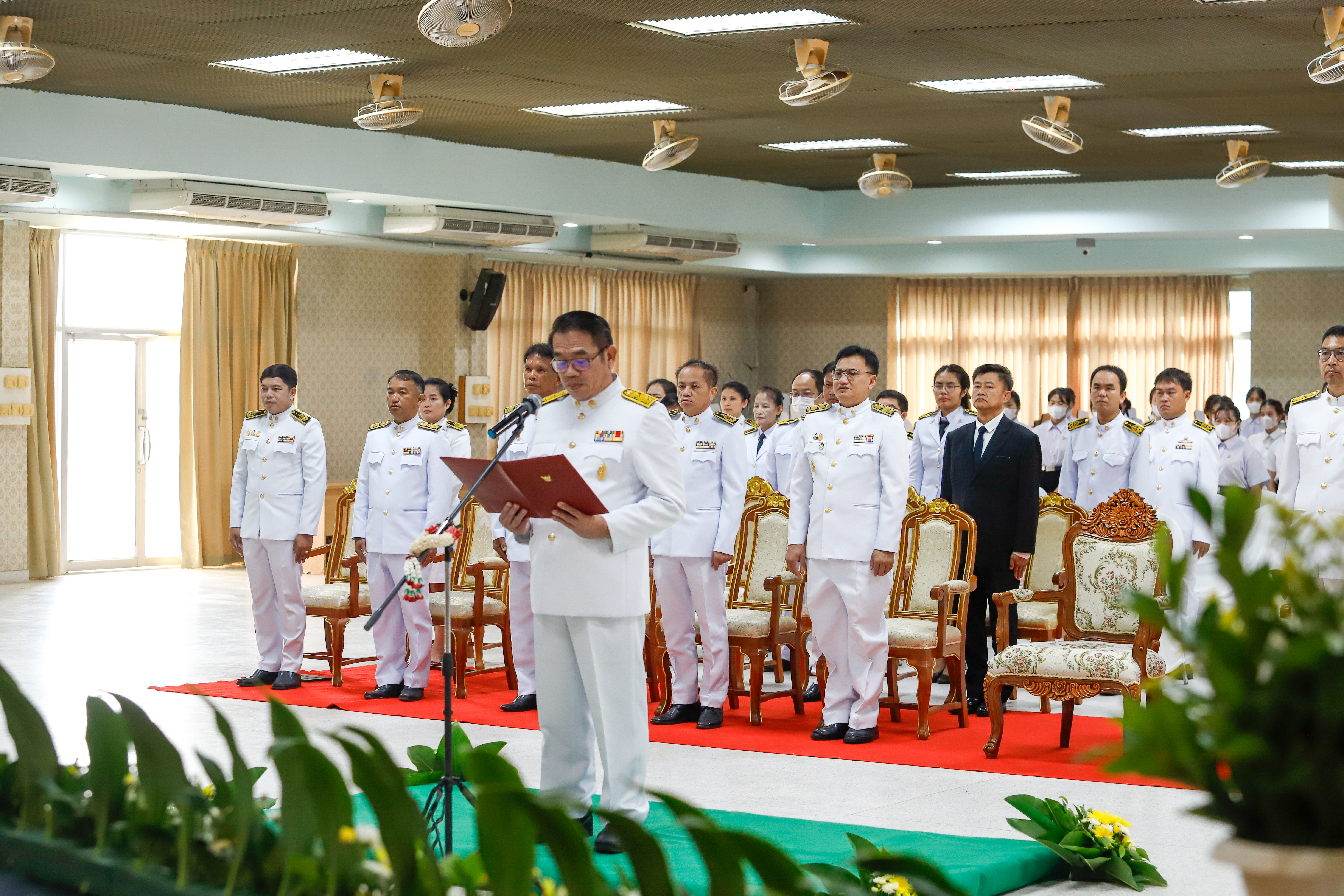 มหาวิทยาลัยนครพนม จัดพิธีวางพานพุ่มดอกไม้ ถวายราชสักการะพระบาทสมเด็จพระจอมเกล้าเจ้าอยู่หัว รัชกาลที่ 4 พระบิดาแห่งวิทยาศาสตร์ไทย