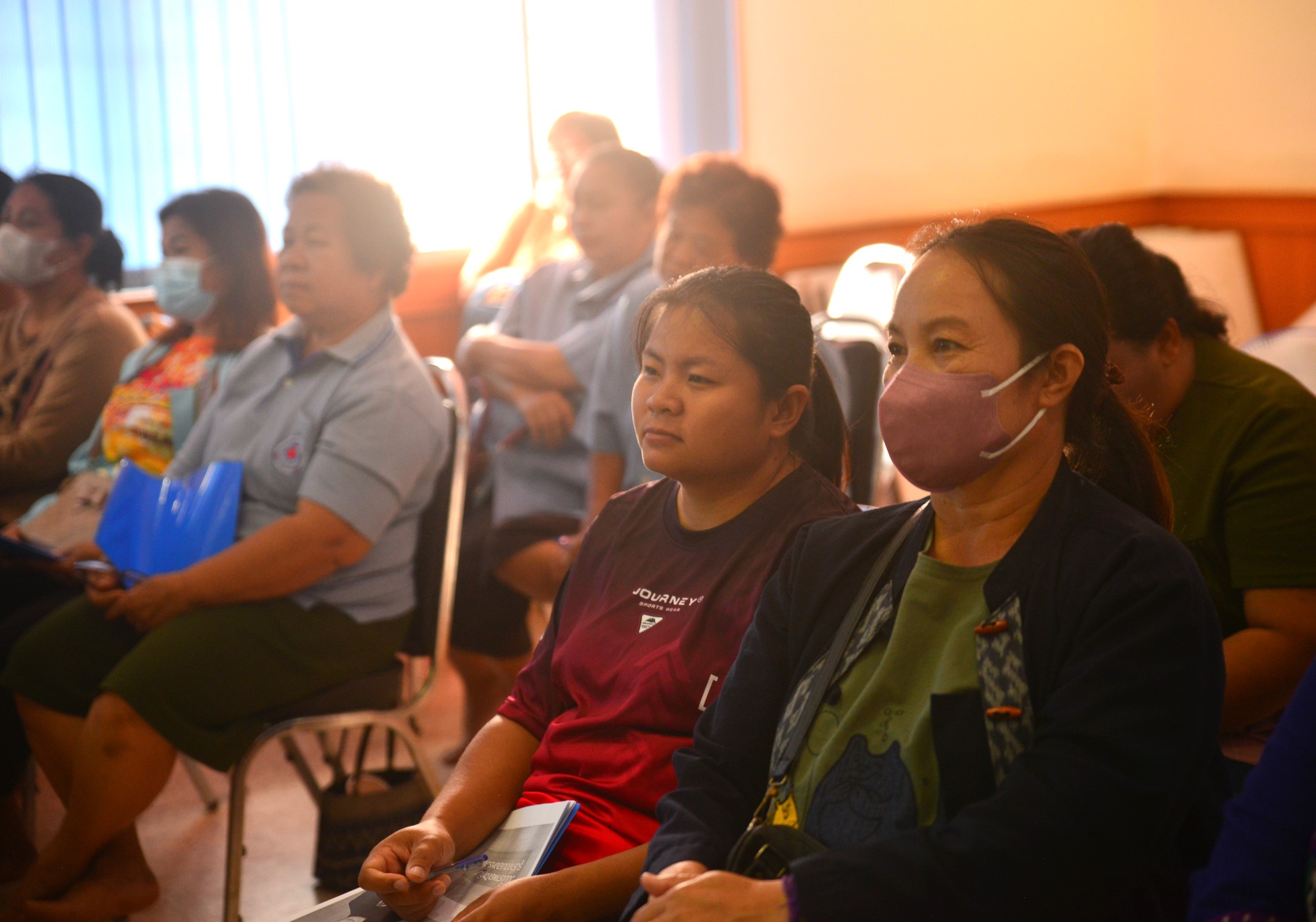 นักวิจัย ม.นครพนม ลงพื้นที่ให้ความรู้เทคนิคการลดความอ้วนเพื่อปรับเปลี่ยนรูปร่างด้วยวิธี Intermittent Fasting (IF) ในพื้นที่ อ.ธาตุพนม จ.นครพนม