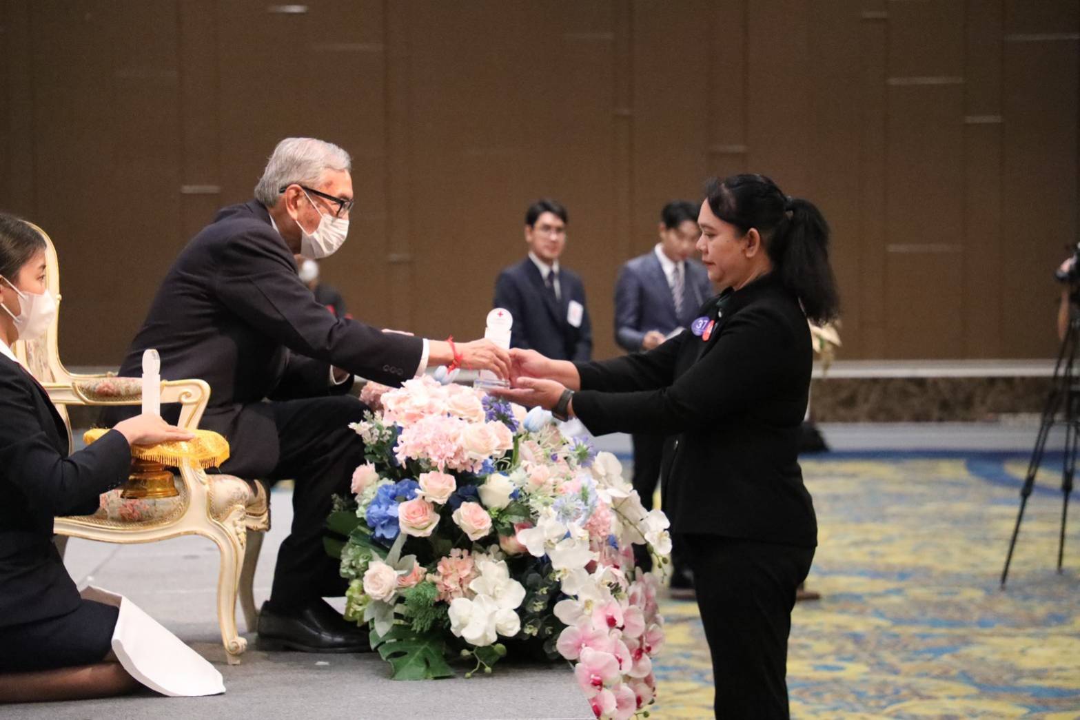 ชมรมอาสายุวกาชาดมหาวิทยาลัยนครพนม เข้ารับรางวัลส่งเสริมมาตรฐานชมรมอาสายุวกาชาด ผลงานปี 2565 ประเภทรางวัลส่งเสริมมาตรฐานชมรมอาสายุวกาชาด 3 ปี