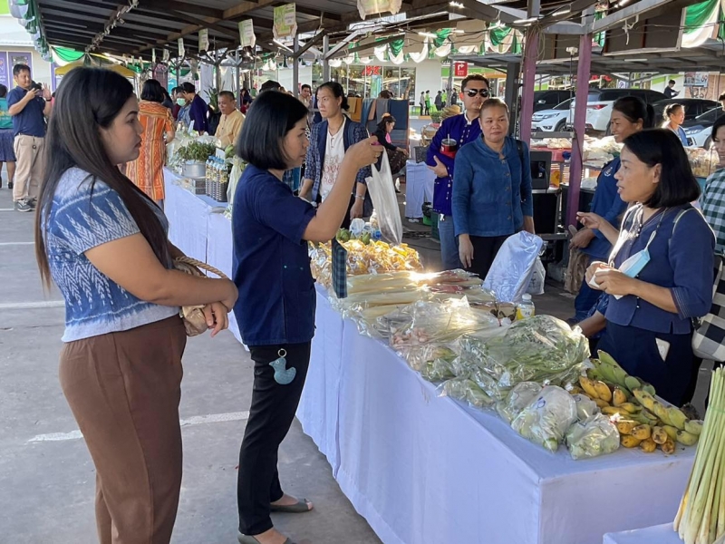 มนพ. ร่วมพิธีเปิดกิจกรรมมหกรรมโคก หนอง นาและอาหารปลอดภัย จังหวัดนครพนม