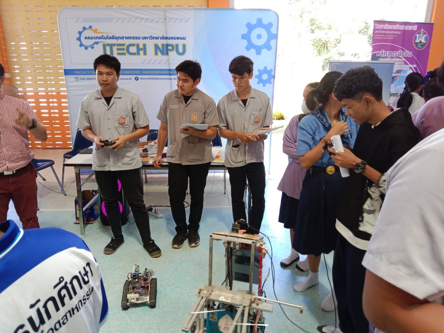 ม.นครพนม ลงพื้นที่โรงเรียนอุเทนพัฒนาเพื่อประชาสัมพันธ์และแนะแนวการศึกษา ประจำปีการศึกษา 2566