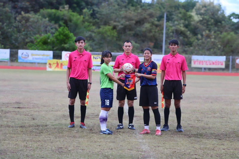 ม.นครพนม ร่วมจัดฟุตบอล 4 เส้า เยาวชนหญิง ชิงถ้วยเกียรติยศนายกรัฐมนตรี เตรียมทัพสู่ “หนองหารเกมส์” ระหว่างวันที่ 4–18 มกราคม 2569 ที่จังหวัดสกลนคร