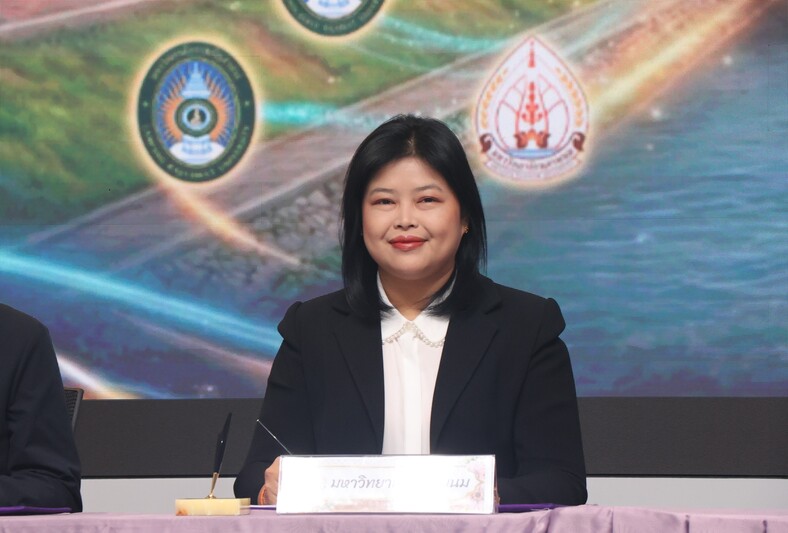 ม.นครพนม ร่วมลงนามบันทึกข้อตกลง โครงการ AEM ขับเคลื่อนกำลังคนคุณภาพพัฒนาพื้นที่สู่ความยั่งยืน