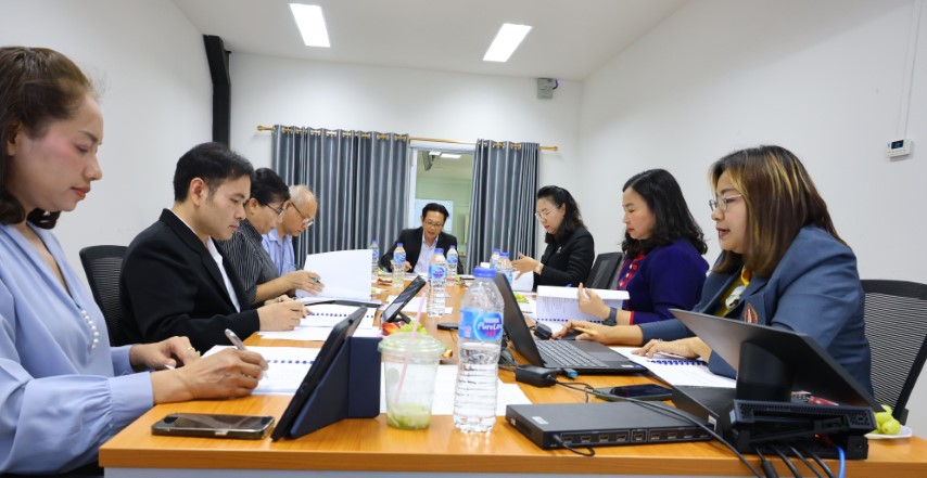 คณะแพทยศาสตร์ ม.นครพนม จัดประชุมคณะกรรมการประจำคณะ ครั้งที่ 2/2569