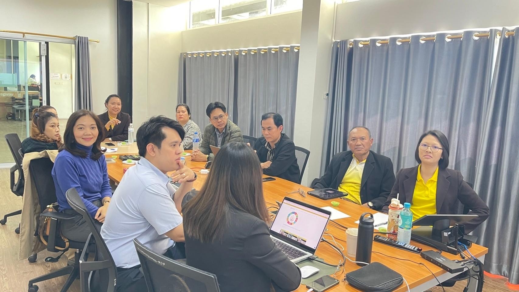 ม.นครพนม ประชุมเตรียมพัฒนาเว็บไซต์ SDGs รองรับการจัดอันดับมหาวิทยาลัยระดับโลก