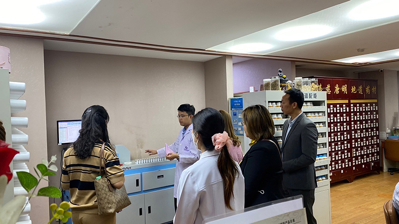 ม.นครพนม หารือศูนย์แผนแพทย์จีนพุทธเมตตาถังหมิง เตรียมแผนเปิดหลักสูตรการแพทย์แผนไทยบัณฑิต