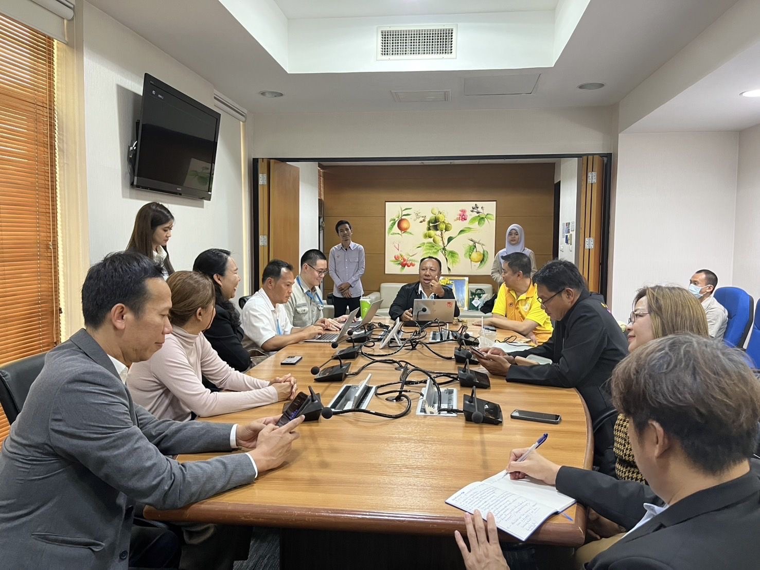 ม.นครพนม หารือแนวทางพัฒนาพื้นที่ศรีโคตรบูรณ์เป็นสวนสมุนไพรของมหาวิทยาลัย