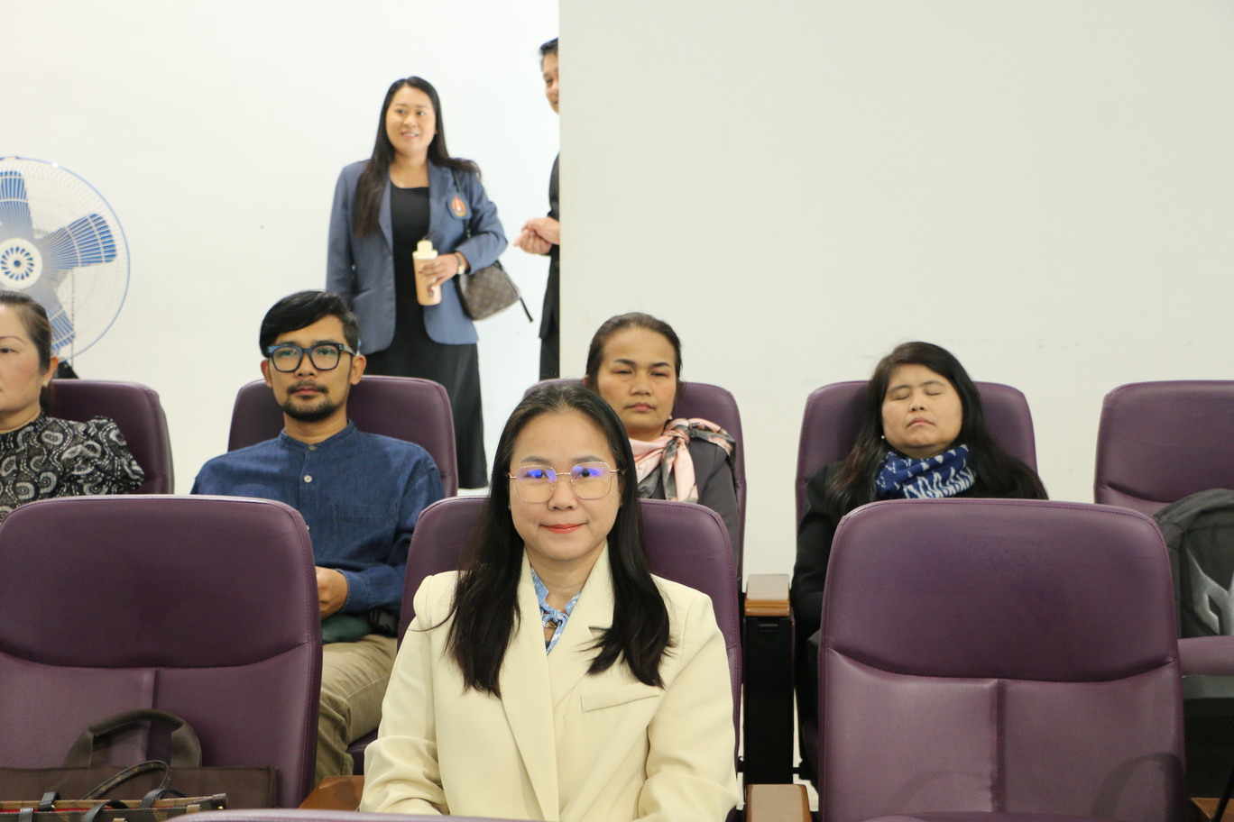 ม.นครพนม จัดโครงการฝึกอบรมการเพิ่มประสิทธิภาพในการปฏิบัติงานด้านการเงินการคลังภาครัฐ เพื่อให้ได้รับการรับรองจากสำนักงานตรวจเงินแผ่นดิน ประจำปีงบประมาณ พ.ศ.2568