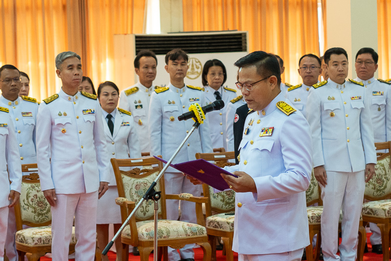 ม.นครพนม ร่วมประกอบพิธีถวายพานพุ่ม เนื่องใน “วันยุทธหัตถีของสมเด็จพระนเรศวรมหาราช” ประจำปี 2568