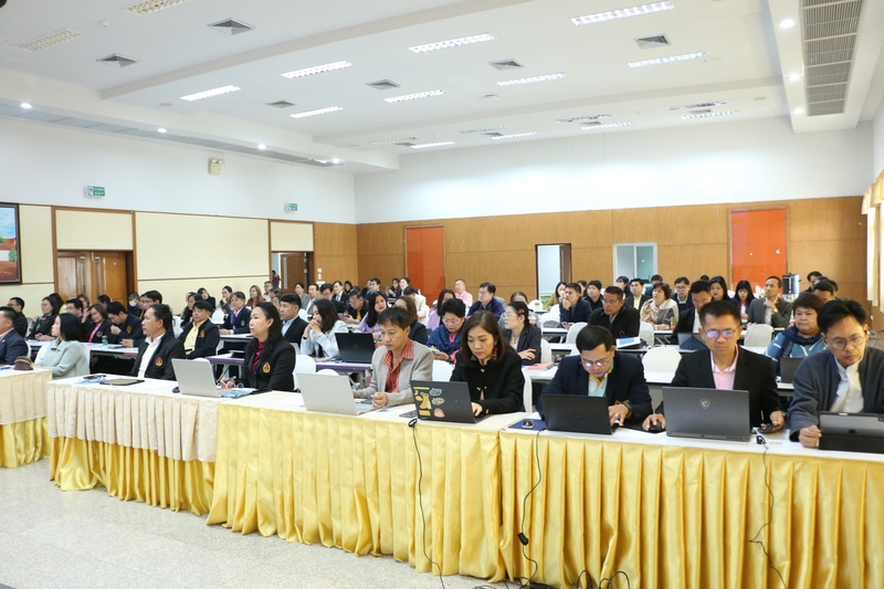 กองบริหารทรัพยากรมนุษย์ จัดอบรมเชิงปฏิบัติการเตรียมความพร้อมผู้บริหารระดับสูงและผู้บริหารระดับกลาง เพื่อสร้างศักยภาพความเป็นเลิศด้านภาวะผู้นำสากล