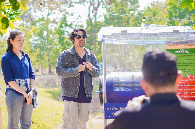 นักวิจัย ม.นครพนม ต่อยอดนวัตกรรม “เครื่องลดมวลขยะอินทรีย์” ช่วยจัดการขยะครัวเรือน ลดกลิ่น ลดความถี่การเก็บขนขยะ ทดลองนำร่อง 6 จุด ในพื้นที่ ต.ท่าค้อ อ.เมือง จ.นครพนม