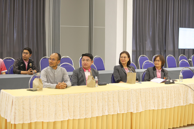 ม.นครพนม จัดประชุมคกก.ดำเนินงานพิธีพระราชทานปริญญาบัตรผู้สำเร็จการศึกษา ประจำปีการศึกษา 2566 ครั้งที่ 2/2568