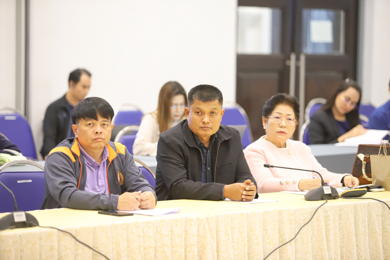 ม.นครพนม จัดประชุมคกก.ดำเนินงานพิธีพระราชทานปริญญาบัตรผู้สำเร็จการศึกษา ประจำปีการศึกษา 2566 ครั้งที่ 2/2568