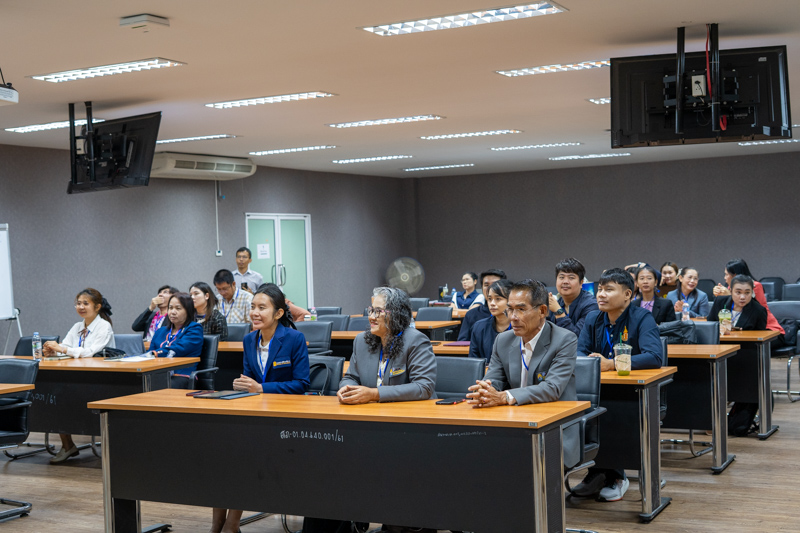 คณะวิทยาศาสตร์ มหาวิทยาลัยนครพนม จัดอบรมเชิงปฏิบัติการพัฒนานวัตกรรมสะเต็มศึกษาตามแนวทางการแก้ปัญหาธรรมชาติเป็นฐาน (NbS)