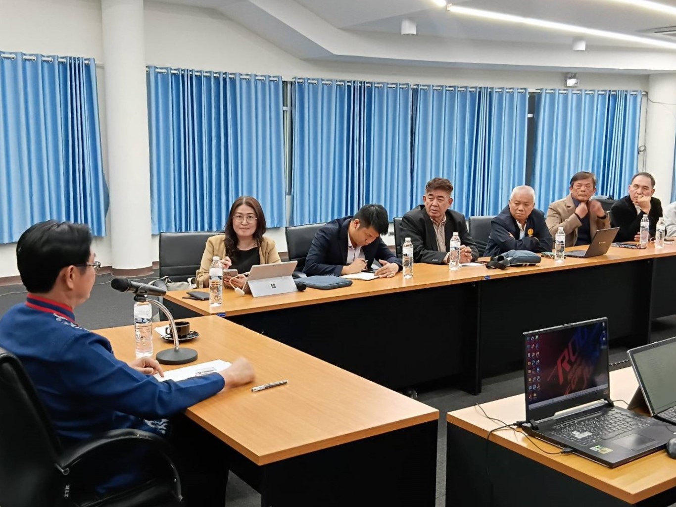 ม.นครพนม หารือเตรียมปรับปรุงโรงอาหารภายใน พร้อมพูดคุยความเป็นไปได้การเปิดหลักสูตร