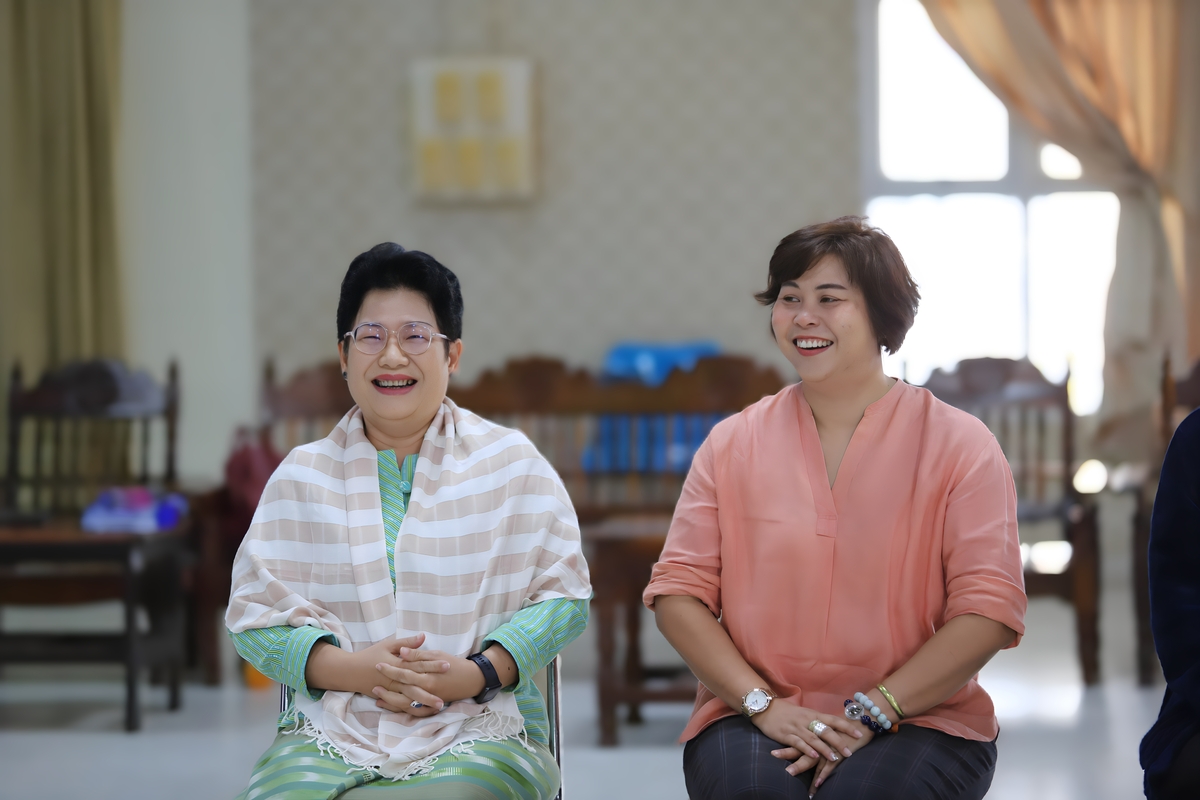 ม.นครพนม จัดโครงการเสริมสร้างสุขภาวะและให้คำปรึกษานักศึกษา เน้นดูแลสุขภาพจิตและพร้อมรับมือสถานการณ์ฉุกเฉิน (Nakhon Phanom University organizes a project to enhance student well-being and provide counselling, focusing on mental health care and preparedness for emergency situations.)