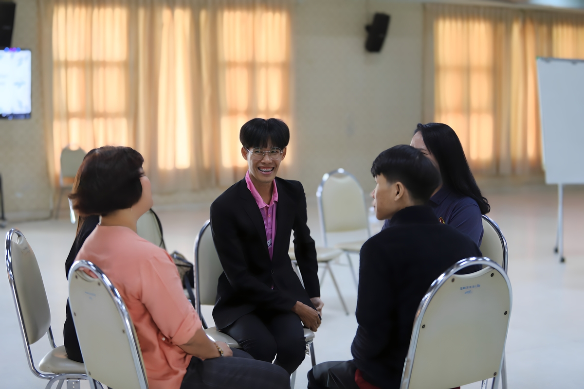 ม.นครพนม จัดโครงการเสริมสร้างสุขภาวะและให้คำปรึกษานักศึกษา เน้นดูแลสุขภาพจิตและพร้อมรับมือสถานการณ์ฉุกเฉิน (Nakhon Phanom University organizes a project to enhance student well-being and provide counselling, focusing on mental health care and preparedness for emergency situations.)