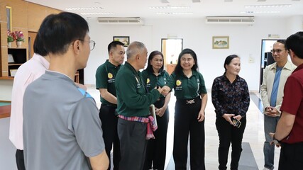 ชมรมศิษย์เก่าคณะเทคโนโลยีอุตสาหกรรม มอบเงินสนับสนุนและทุนการศึกษา จำนวน 150,000 บาท (The Alumni Club of the Faculty of Industrial Technology donated 150,000 baht in support and scholarships.)