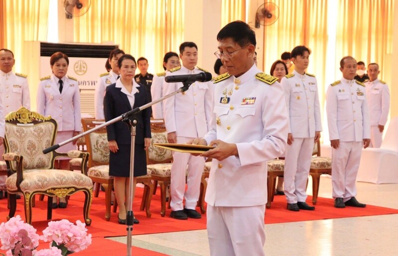 ม.นครพนม ร่วมประกอบพิธีถวายเครื่องราชสักการะพระบิดาแห่งมาตรฐานการช่างไทย เนื่องในวันมาตรฐานฝีมือแรงงานแห่งชาติ ประจำปี 2568