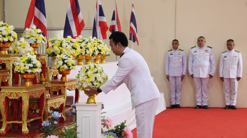 ม.นครพนม ร่วมประกอบพิธีถวายเครื่องราชสักการะพระบิดาแห่งมาตรฐานการช่างไทย เนื่องในวันมาตรฐานฝีมือแรงงานแห่งชาติ ประจำปี 2568