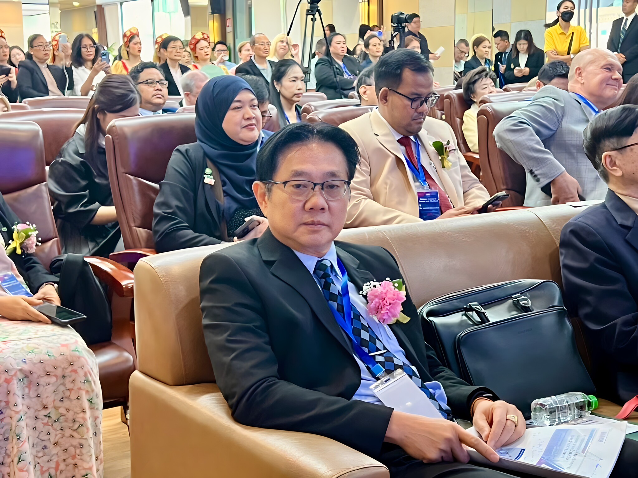 อธิการบดี ม.นครพนม บรรยายในการประชุมเสริมสร้างความร่วมมือทางวิชาการระหว่างรัสเซียและไทย