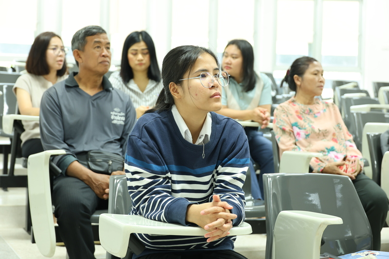 คณะวิทยาศาสตร์ จัดอบรมการใช้พลังงานทดแทนระบบผลิตไฟฟ้าจากพลังงานแสงอาทิตย์ ขานรับนโยบายด้านพลังงานของประเทศ