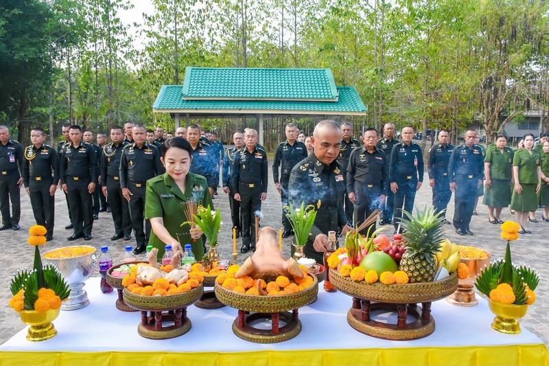 ม.นครพนม ร่วมงานวันคล้ายวันสถาปนา มณฑลทหารบกที่ 210 ครบรอบปีที่ 52