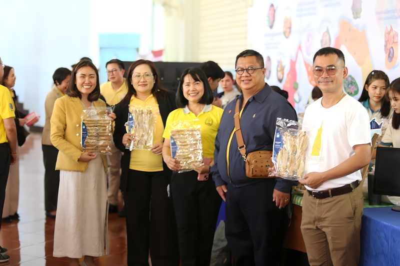 ม.นครพนม ต้อนรับ รมว.อว. ติดตามการดำเนินงานพื้นที่นครพนม 27-29 เม.ย. 68 พร้อมสนับสนุนตั้งคณะแพทยศาสตร์ผลิตบุคลากรแพทย์ในพื้นที่