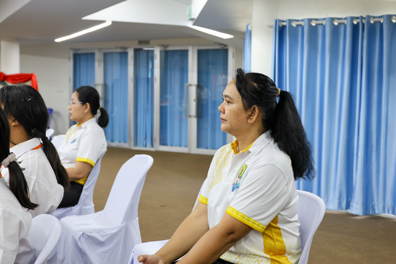 มหาวิทยาลัยนครพนม ต้อนรับคณะอนุกรรมการติดตามผลดำเนินงานชมรม TO BE NUMBER ONE