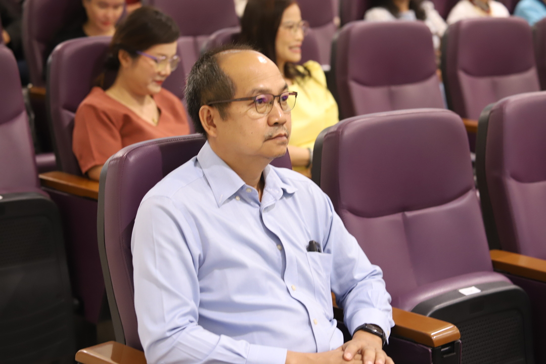 ม.นครพนมร่วมจัดอบรม “จริยธรรมการวิจัย” สร้างนักวิจัยคุณภาพ ขับเคลื่อนสู่มาตรฐานสากล