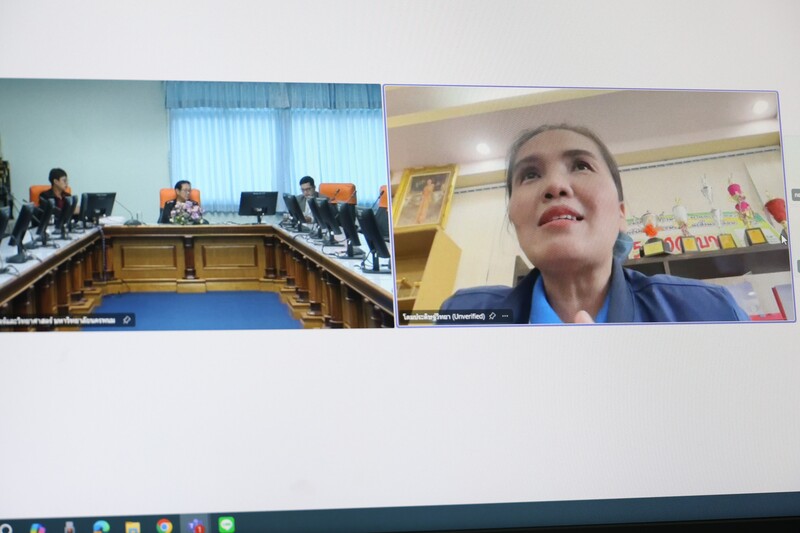 ม.นครพนม มอบเงินช่วยเหลือโรงเรียนโดมประดิษฐ์วิทยา สนับสนุนการฟื้นฟูหลุมหลบภัยจากผลกระทบข้อพิพาทชายแดนไทย–กัมพูชา