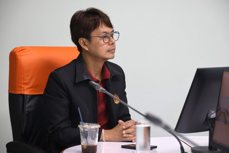 ม.นครพนม มอบเงินช่วยเหลือโรงเรียนโดมประดิษฐ์วิทยา สนับสนุนการฟื้นฟูหลุมหลบภัยจากผลกระทบข้อพิพาทชายแดนไทย–กัมพูชา