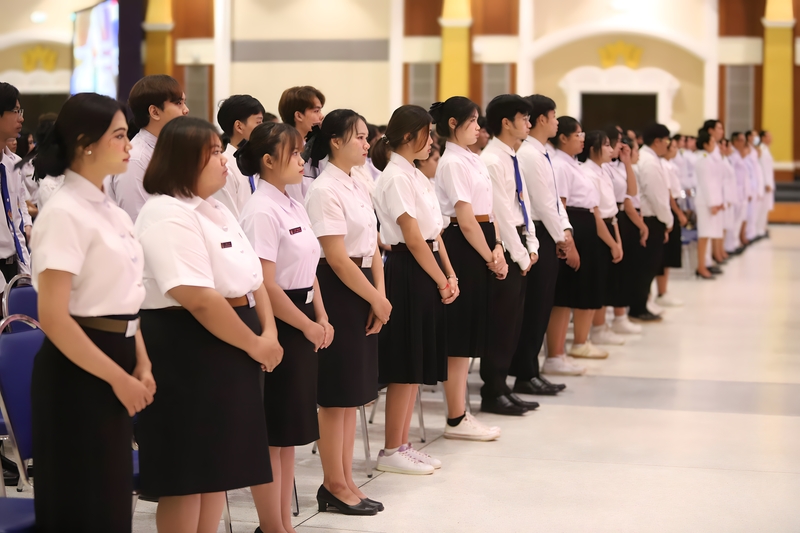 วางพานพุ่มถวายสักการะ เนื่องในงานสัปดาห์วิทยาศาสตร์ ประจำปี 2568