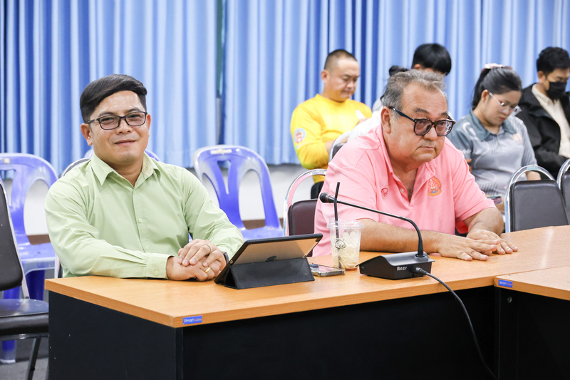 ประชุมเตรียมต้อนรับแม่ทัพภาค 2 บรรยายพิเศษแก่นักศึกษาและบุคลากร