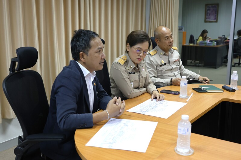 ประชุมติดตามความพร้อมการออกแบบซุ้มเรือไฟ เตรียมต้อนรับมหกรรมไหลเรือไฟโลก 2568