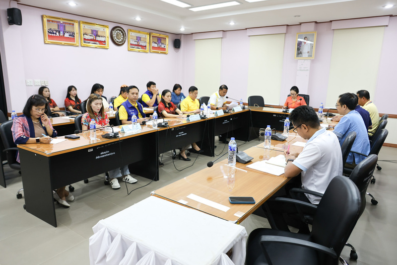 ม.นครพนม ประชุมคณะกรรมการออกรางวัลสลากกาชาดการกุศล ประจำปี 2568