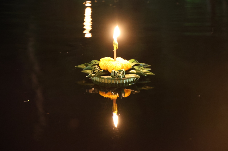 ม.นครพนม สืบสานประเพณีลอยกระทง “สมมานทีธาร ประจำปี 2568”