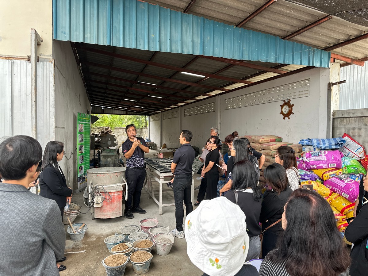 สำนักวิทยบริการ รับโล่ประกาศเกียรติคุณห้องสมุดสีเขียว ประจำปี 2568 พร้อมร่วมการประชุมผู้บริหารเครือข่ายห้องสมุดสีเขียว