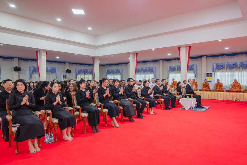 บำเพ็ญกุศลสวดพระอภิธรรม อุทิศถวายพระราชกุศลแด่ สมเด็จพระบรมราชชนนีพันปีหลวง