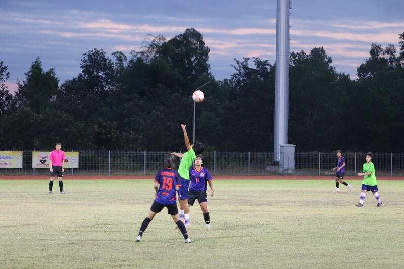 ม.นครพนม ร่วมจัดฟุตบอล 4 เส้า เยาวชนหญิง ชิงถ้วยเกียรติยศนายกรัฐมนตรี เตรียมทัพสู่ “หนองหารเกมส์” ระหว่างวันที่ 4–18 มกราคม 2569 ที่จังหวัดสกลนคร