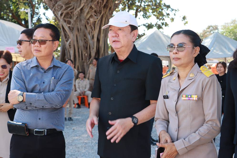 ม.นครพนม เยี่ยมชม “ชิงช้าสวรรค์แม่โขงริเวอร์อาย” แลนด์มาร์กใหม่เมืองนครพนม