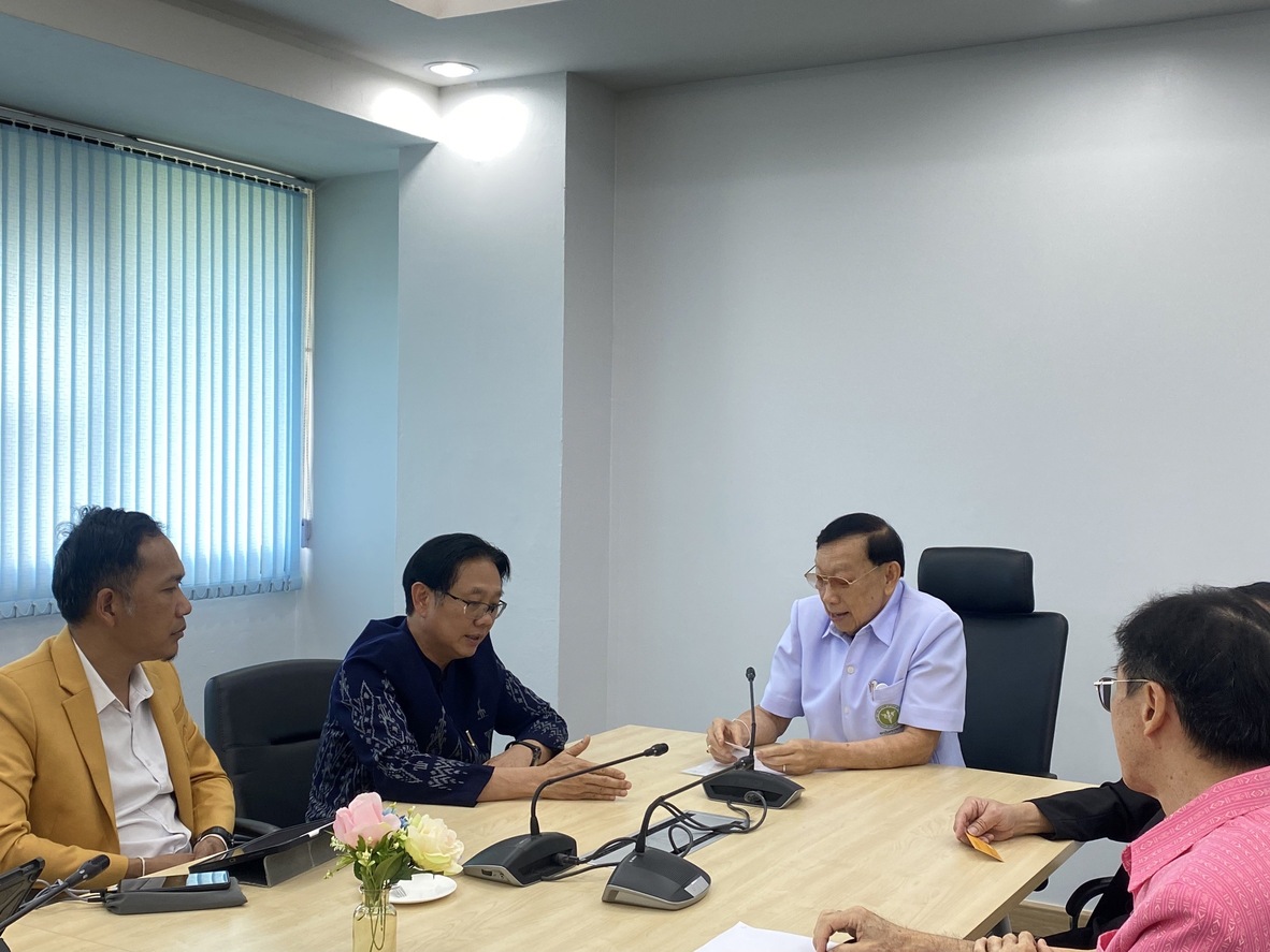 ม.นครพนม หารือการทำความร่วมมือด้านการผลิตแพทย์และบุคลากรด้านสุขภาพ กับสถาบันพระบรมราชชนก (Nakhon Phanom University discusses collaboration on medical and healthcare personnel production with the Praboromarajchanok Institute.)