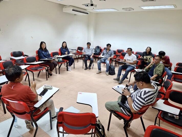สาขาวิชาพัฒนาสังคมและสิ่งแวดล้อม คณะศิลปศาสตร์และวิทยาศาสตร์ แลกเปลี่ยนเรียนรู้กิจกรรมด้านสิ่งแวดล้อม จ.อุบลราชธานี